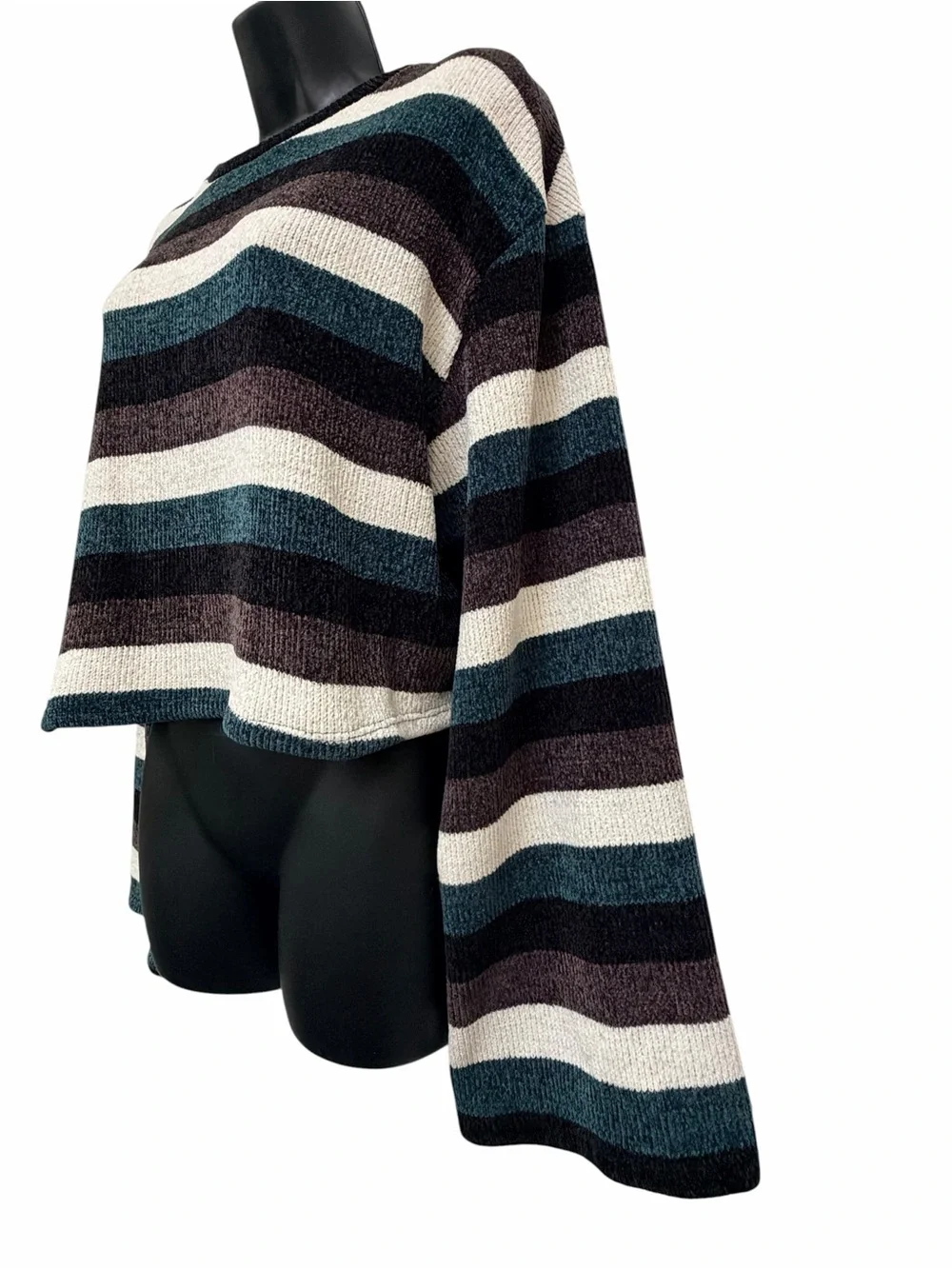 Urban Renewal Urban Outfitters Striped Chenille Bell Sleeve Sweater M